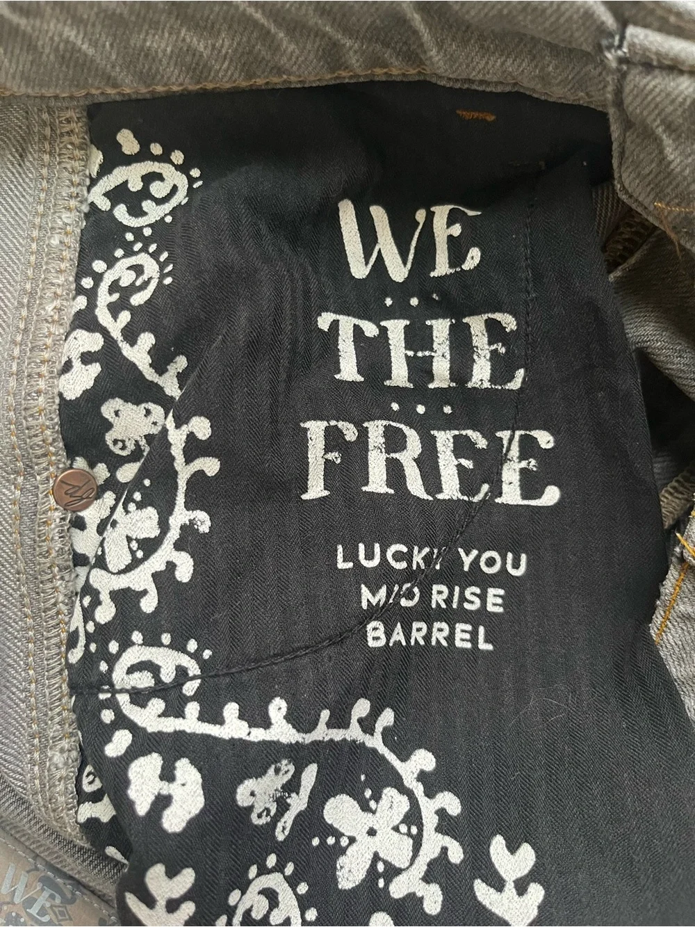 We The Free Barrel Jeans - Picture 6 of 8
